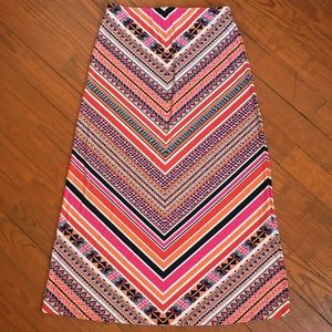 🐬 ECI Multi-Colored Maxi Skirt - Size Large 🐬